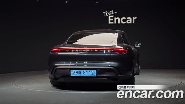 Porsche 타이칸 базовый, 2022 4