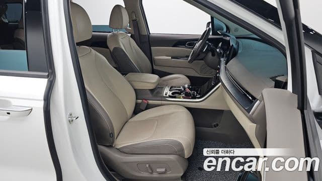 Kia Carnival 4세대 Signature, 2021 11