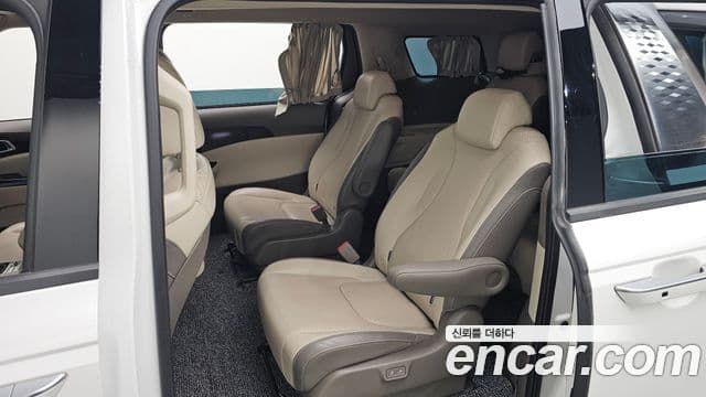Kia Carnival 4세대 Signature, 2021 12
