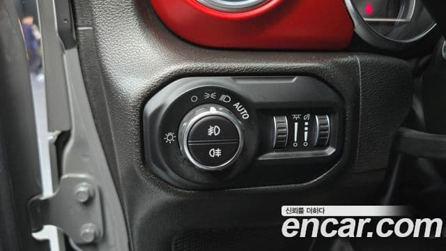 Jeep Wrangler (JL) 2.0 Rubicon Power top 4도어, 2022 17