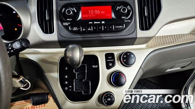 Kia Ray Luxury, 2012 11