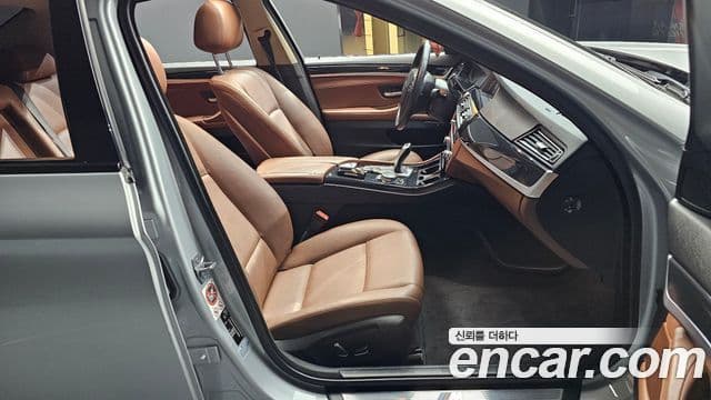 BMW 5시리즈 (F10) 520d xDrive M Aero Dynamic, 2016 10