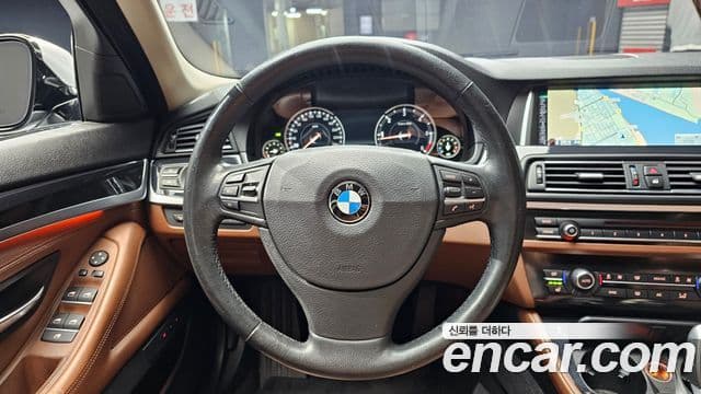 BMW 5시리즈 (F10) 520d xDrive M Aero Dynamic, 2016 12