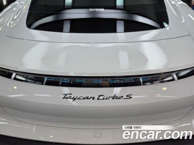 Porsche 타이칸 турбо S, 2024 7