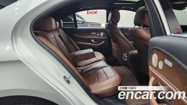 Mercedes-Benz E-класс W213 Exclusive, 2021 12
