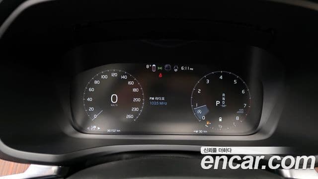 Volvo V60 Cross Country 2세대 B5 Pro AWD, 2022 8