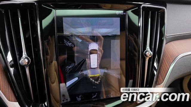 Volvo V60 Cross Country 2세대 B5 Pro AWD, 2022 15