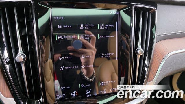 Volvo V60 Cross Country 2세대 B5 Pro AWD, 2022 16