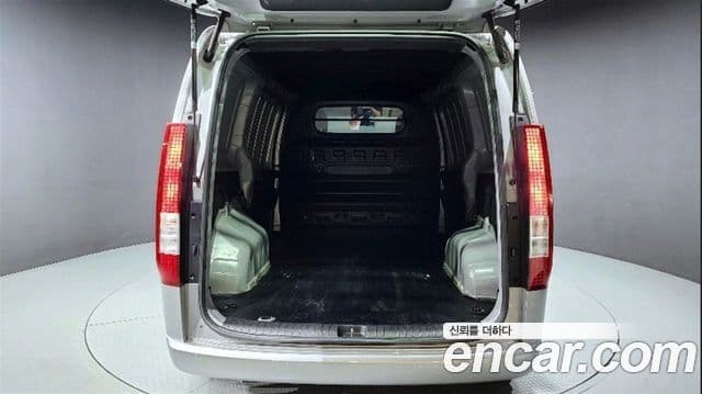 Hyundai Staria Smart, 2022 19