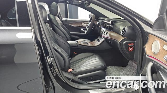 Mercedes-Benz E-класс W213 Exclusive, 2022 11