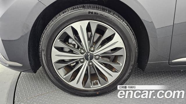 Kia K8 Prestige(арендный автомобиль), 2022 все фото