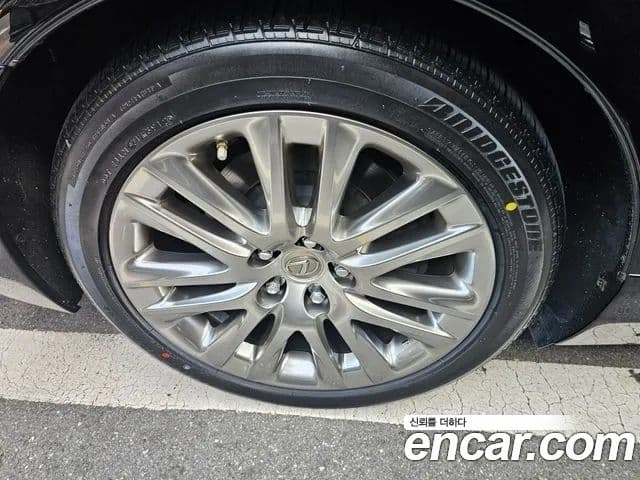 Lexus LS600hL XF40, 2011 14