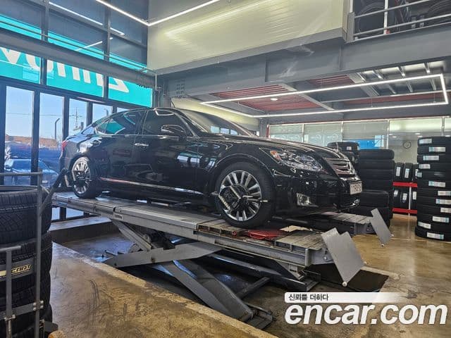 Lexus LS600hL XF40, 2011 20