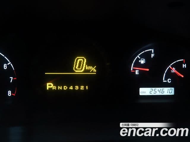 KG모빌리티(SsangYong) 뉴체어맨 Majesty, 2005 8