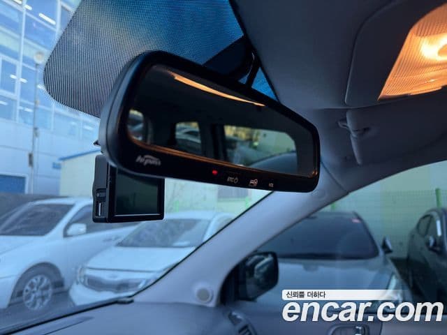 Kia Carnival R топовая версия, 2013 16