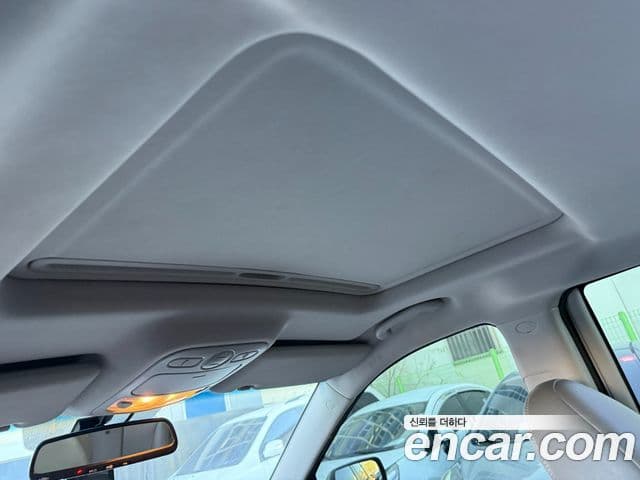 Kia Carnival R топовая версия, 2013 17