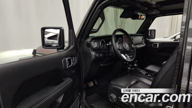 Jeep Wrangler (JL) 2.0 Overland 4도어, 2019 10