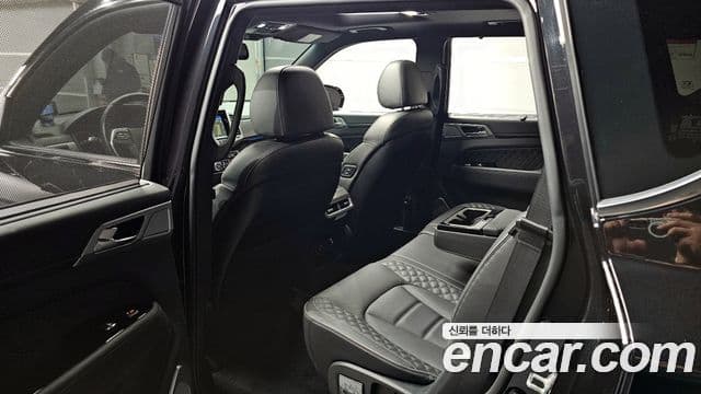 KG모빌리티(SsangYong) All New Rexton The / новый чёрный, 2023 11