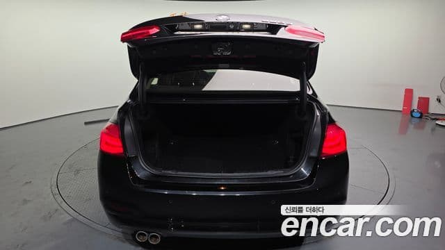 BMW 3시리즈 (F30), 2017 20