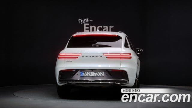 Genesis GV70, 2025 4