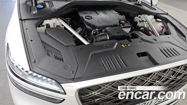 Genesis GV70, 2025 6