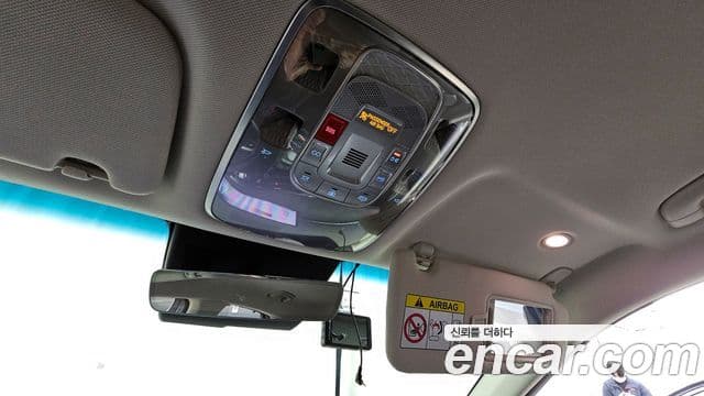 Genesis GV70, 2025 18