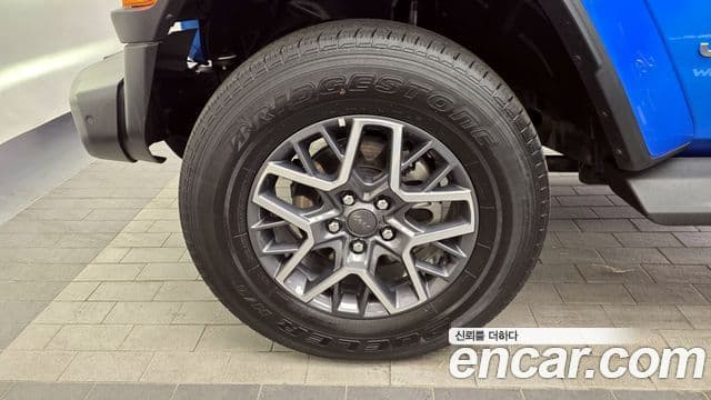 Jeep Wrangler (JL) 2.0 Overland Power top 4도어 4xe, 2022 все фото