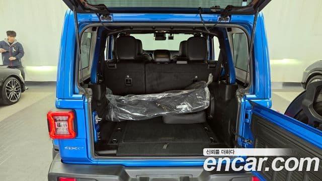 Jeep Wrangler (JL) 2.0 Overland Power top 4도어 4xe, 2022 20