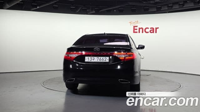 Hyundai Grandeur HG Premium, 2014 4