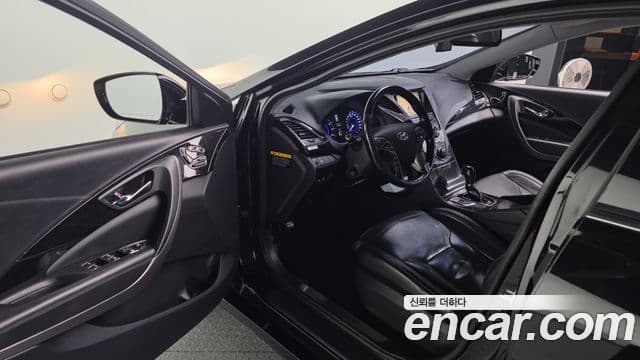 Hyundai Grandeur HG Premium, 2014 11