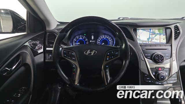 Hyundai Grandeur HG Premium, 2014 13