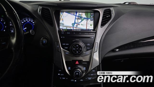 Hyundai Grandeur HG Premium, 2014 14