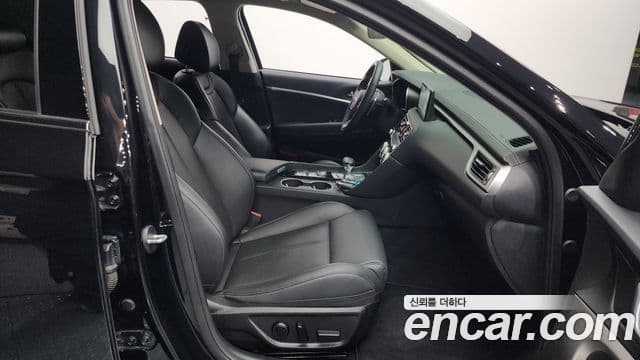 Genesis The / новый New G70 슈팅브레이크, 2023 11