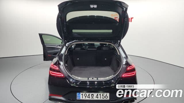 Genesis The / новый New G70 슈팅브레이크, 2023 20