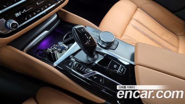 BMW 5시리즈 (G30) 520i M Sport, 2023 9