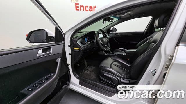 Hyundai LF Sonata LPI Smart, 2016 10