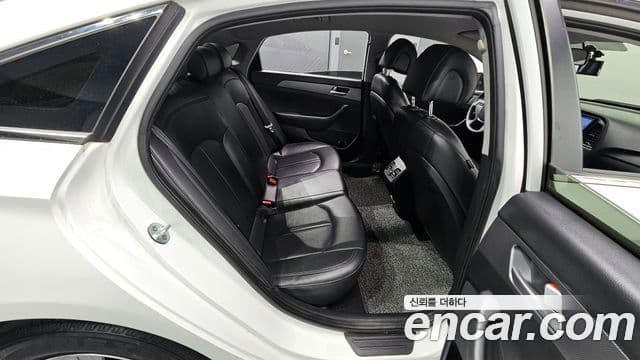 Hyundai LF Sonata LPI Smart, 2016 12