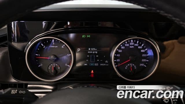 Kia Carnival 4세대 Prestige, 2021 8