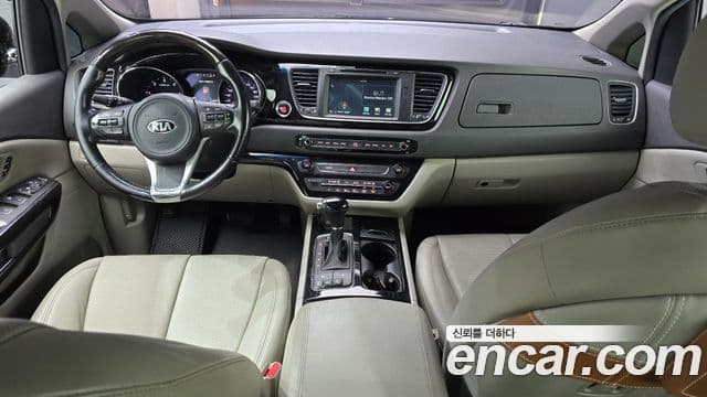 Kia All New Carnival President, 2016 7