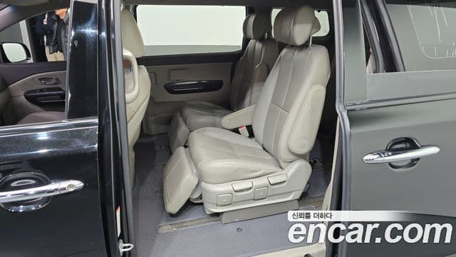 Kia All New Carnival President, 2016 11