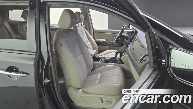 Kia All New Carnival President, 2016 12