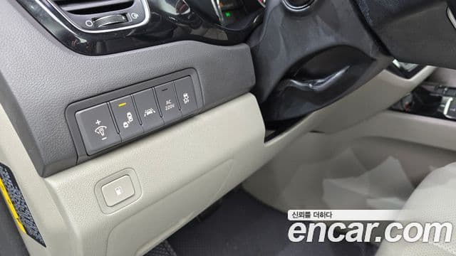 Kia All New Carnival President, 2016 15