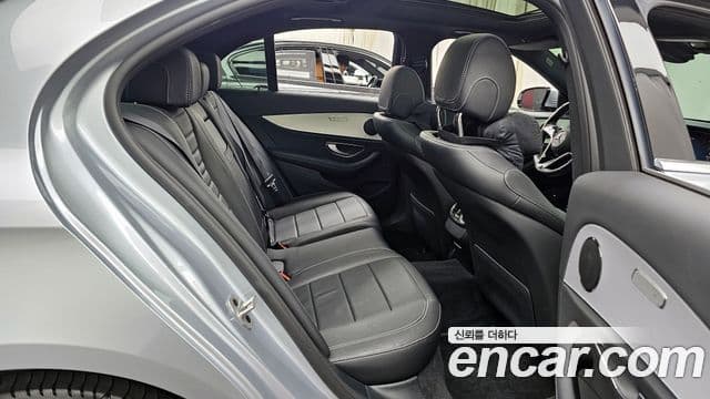 Mercedes-Benz E-класс W213 Avantgarde, 2021 12