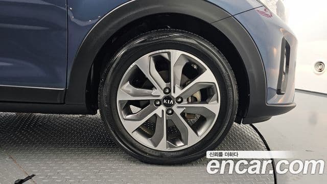 Kia Stonic Trendy, 2019 все фото