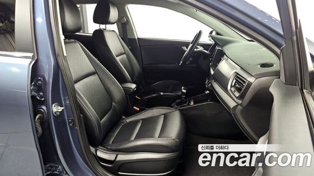 Kia Stonic Trendy, 2019 10