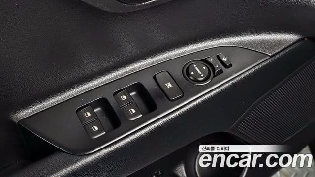 Kia Stonic Trendy, 2019 19