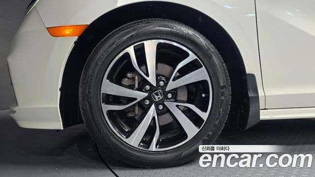 Honda Odyssey 5세대, 2019 все фото