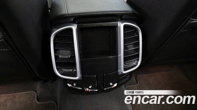 Porsche New Cayenne 958, 2013 19