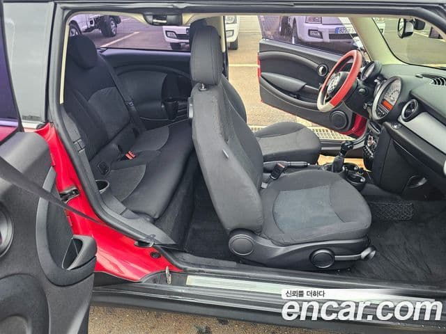 Mini Cooper 클럽맨 1세대, 2011 9