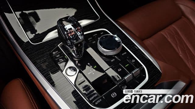 BMW X7 (G07) xDrive 40i M Sport 6인승, 2021 9